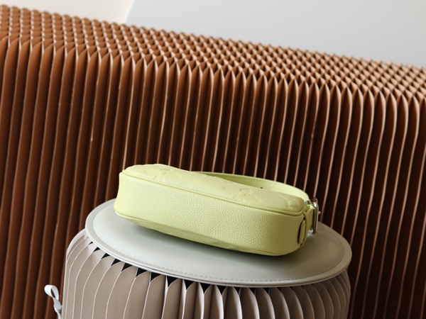 ルイヴィトンバッグ内部構造